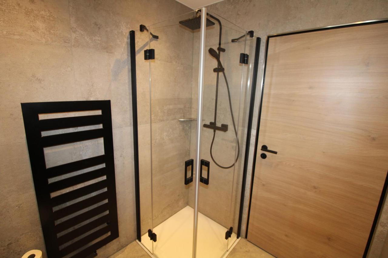 מונשאו Der Hirsch Hotel מראה חיצוני תמונה